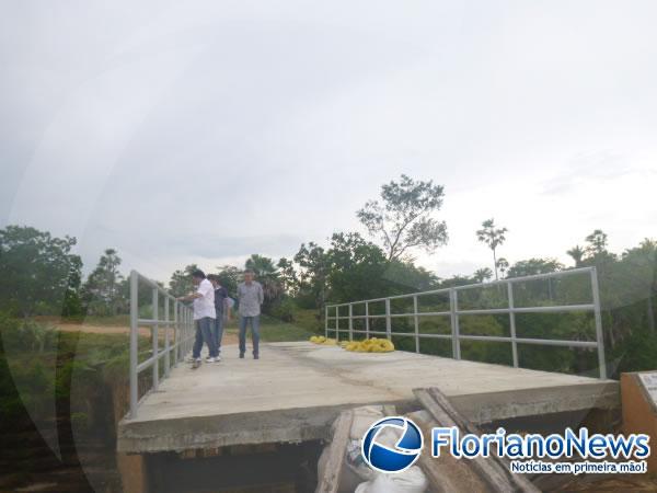 Ponte da localidade Manga entra em fase final da construção.(Imagem:FlorianoNews)