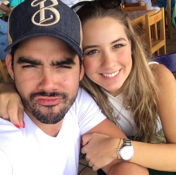 Gabriel Diniz e a namorada, Karoline Calheiros.(Imagem:Reprodução/ Instagram)