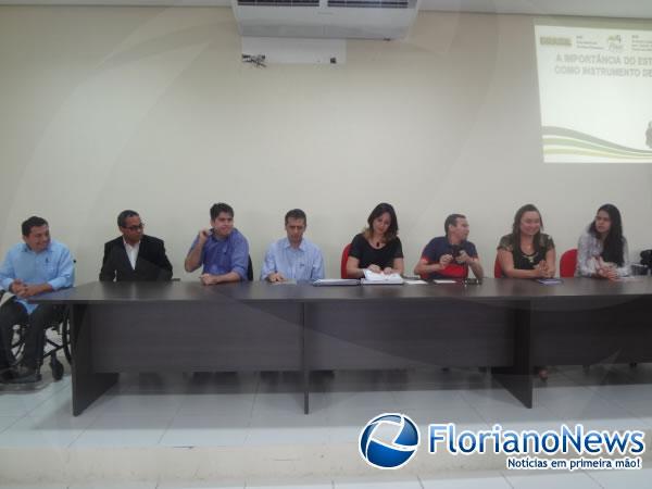 Estatuto da Pessoa com Deficiência foi tema de audiência publica em Floriano.(Imagem:FlorianoNews)