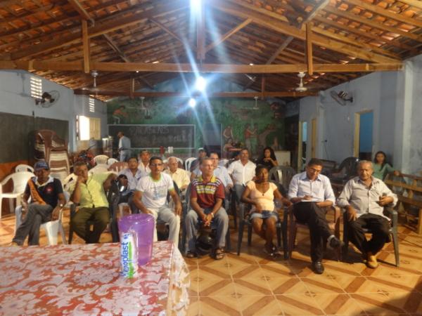 Prefeitura e Banco do Nordeste discutem linha de crédito para setor rural na 44ª Feira Agropecuária.(Imagem:FlorianoNews)