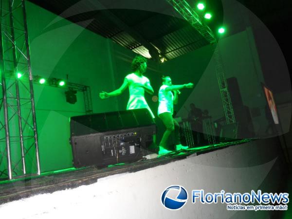 Tirullipa apresenta show de humor em Floriano.(Imagem:FlorianoNews)