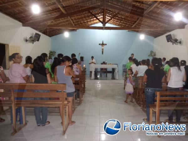 Renovação Carimástica realiza IX Congresso de Oração em Floriano.(Imagem:FlorianoNews)