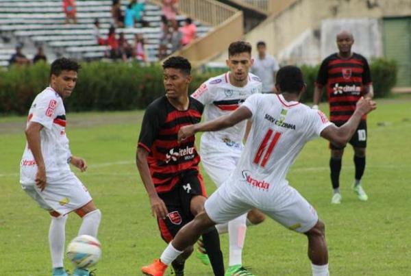 River venceu o clássico e complicou o Flamengo no Piauiense.(Imagem:Cidadeverde.com)