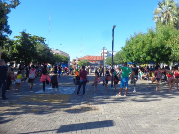 SESC realiza abertura do Projeto Brincando nas Férias em Floriano(Imagem:FlorianoNews)