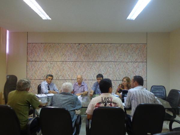 Reunião discute preparativos da Feira Agropecuária de Floriano.(Imagem:FlorianoNews)