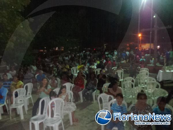 Festejos de Nossa Senhora de Nazaré inicia com o tradicional levantamento do mastro.(Imagem:FlorianoNews)