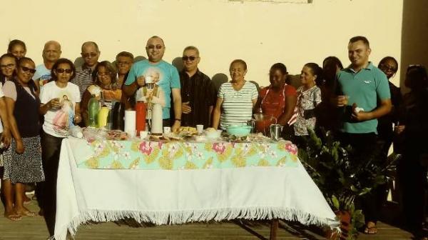 Festejo de São João Maria Vianney é iniciado com café partilhado em Floriano.(Imagem:FlorianoNews)
