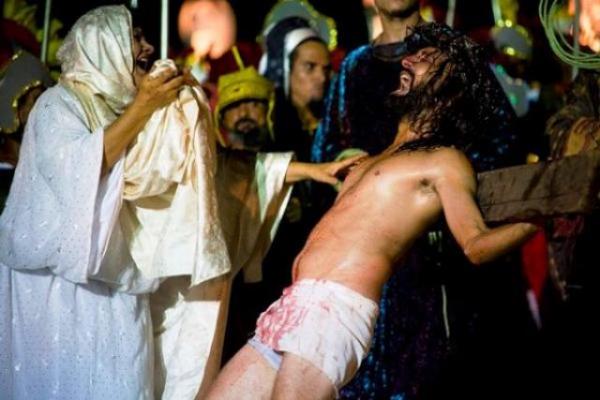 Paixão de Cristo em Floriano é opção religiosa durante a semana santa.(Imagem:Divulgação)