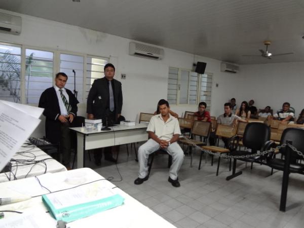 Réu é absolvido por Júri no terceiro julgamento da semana em Floriano.(Imagem:FlorianoNews)