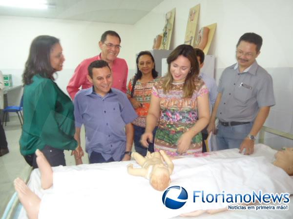 Rejane Dias visita instalações do Centro de Educação Profissionalizante de Floriano.(Imagem:FlorianoNews)