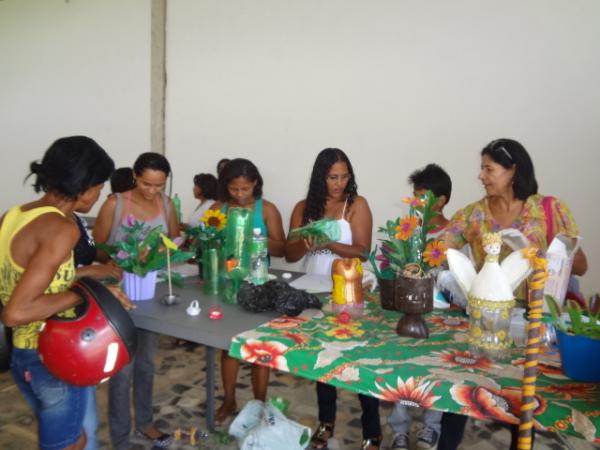 Visita ao Galpão da Cooperativa dos Coletores de Materiais Recicláveis de Floriano.(Imagem:FlorianoNews)