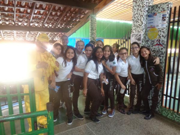 Escola Pequeno Príncipe celebra Dia do Soldado em Floriano.(Imagem:FlorianoNews)