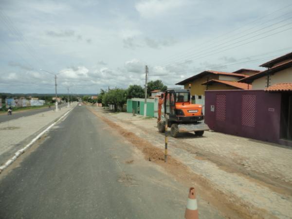 Obras do esgotamento no Anel Viário(Imagem:FlorianoNews)