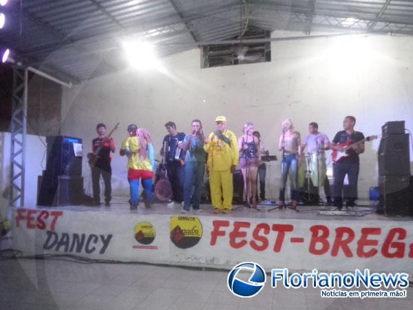 Projeto Amarelinho realizou Fest Brega e Fest Dance 2015 em Floriano.(Imagem:FlorianoNews)