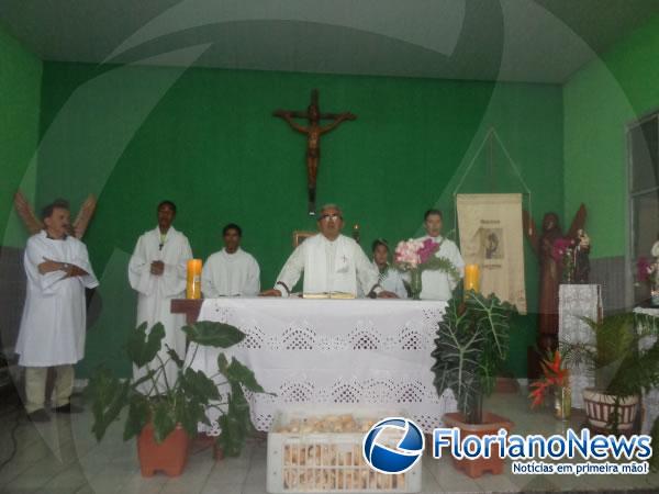 Procissão e missa encerram festejos à Santo Antônio em Floriano.(Imagem:FlorianoNews)