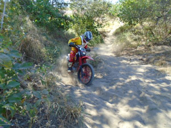 Motociclistas que disputarão Enduro dos Fortes participam de treino em Floriano.(Imagem:FlorianoNews)