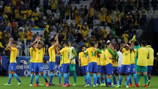 Brasil joga com Chile e Argentina decide vaga para Copa no Equador.(Imagem:Nacho Doce/Reuters)