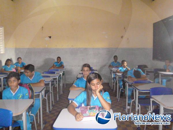 Alunos da rede estadual voltam às aulas em Floriano.(Imagem:FlorianoNews)