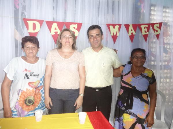 CRAS I realizou festa em homenagem as mães.(Imagem:FlorianoNews)