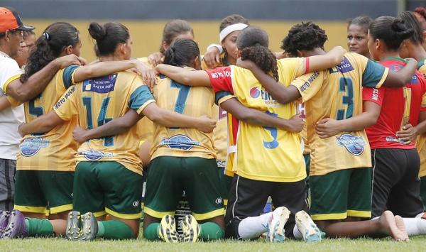 A vez delas: união e vontade de vencer motivam Picos na Copa do Brasil.(Imagem:Rafael Ribeiro / CBF)