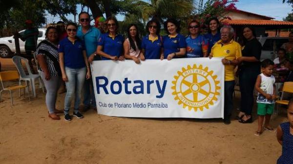 Rotary lança projeto 