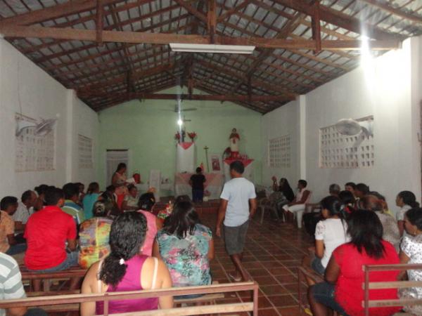 Festejo na localidade Rio Branco.(Imagem:FlorianoNews)