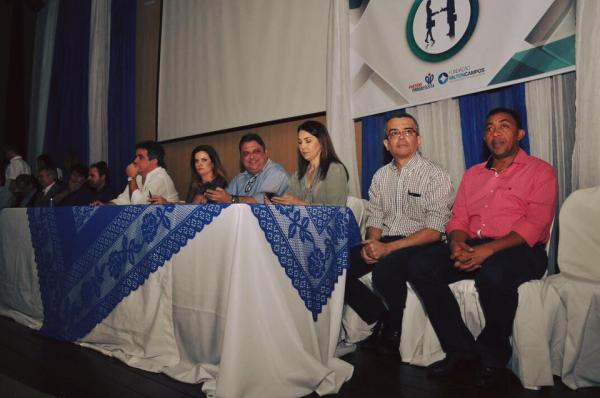 Prefeito Joel Rodrigues acompanha comitiva durante visita do Ministro da Saúde em Teresina.(Imagem:Secom)