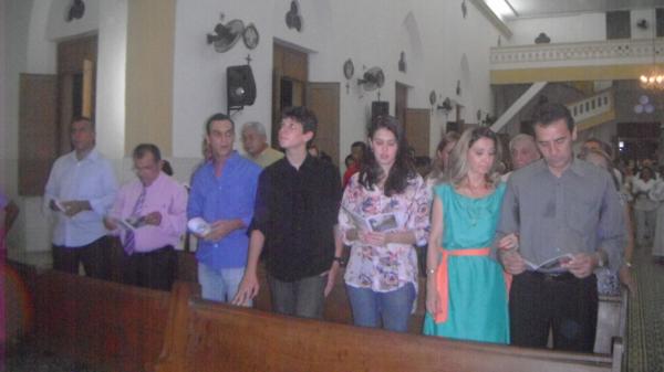 Gilberto e Salomão participam de Missa em Ação de Graças pela vitória.(Imagem:FlorianoNews)