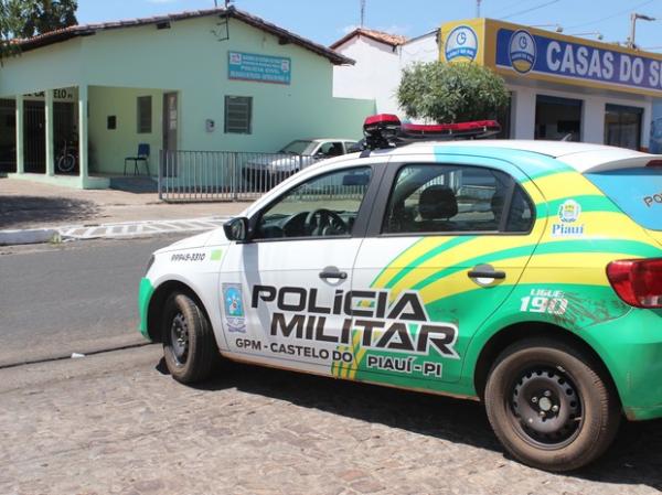 Grupo de policiamento militar em Castelo do Píauí.(Imagem:Gilcilene Araújo/G1)