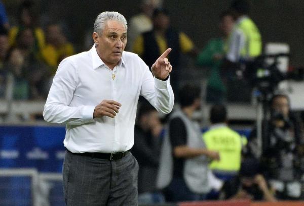 Tite foi vaiado por parte da torcida no Mineirão.(Imagem:Marcos Ribolli)