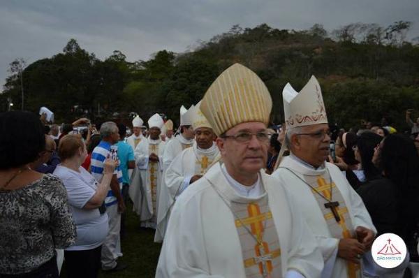 Monsenhor Edivalter Andrade é ordenado bispo da diocese de Floriano.(Imagem:Silvio Rui)