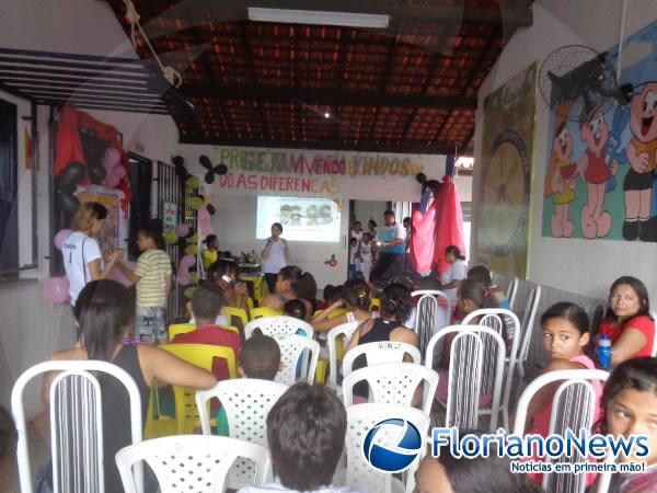 Dia da Consciência Negra é celebrado na Escola Municipal Binu Leão. (Imagem:FlorianoNews)