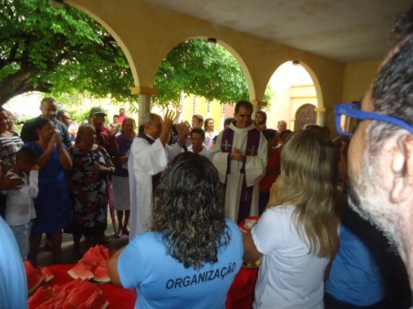 Frei Alfredo toma posse na Paróquia Nossa Senhora das Graças em Floriano.(Imagem:FlorianoNews)