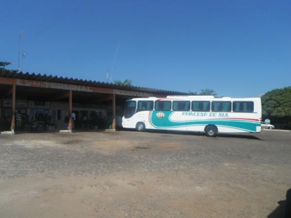 Terminal Rodoviário Miguel Arcoverde.(Imagem:FlorianoNews)