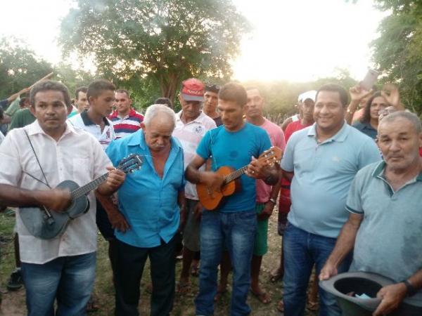 Levantamento do mastro marca abertura dos festejos na Manga Maranhão.(Imagem:FlorianoNews)