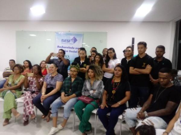 Apresentações culturais marcam I Semana da Consciência Negra da FAESF.(Imagem:FlorianoNews)