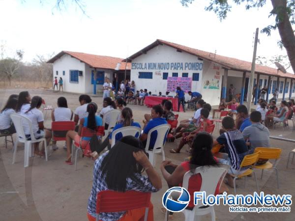 Cras promoveu ação social na localidade Novo Papo Pombo.(Imagem:FlorianoNews)