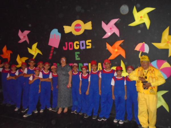 Escola Pequeno Príncipe realiza XIV Feira de Conhecimento.(Imagem:FlorianoNews)