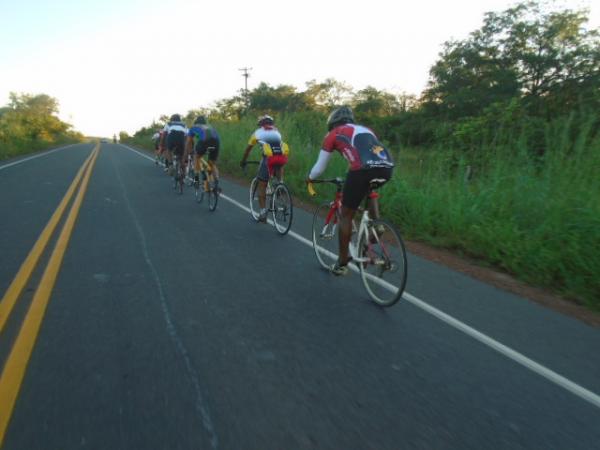 15ª Corrida Ciclística do Pequi é realizada em Floriano.(Imagem:FlorianoNews)