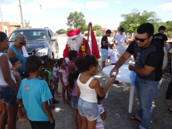 Ordem DeMolay realiza ato de solidariedade em Floriano.(Imagem:FlorianoNews)