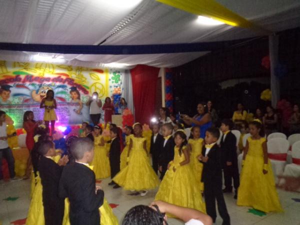 Realizada solenidade de formatura dos alunos do Pré-II da Escola Mega.(Imagem:FlorianoNews)