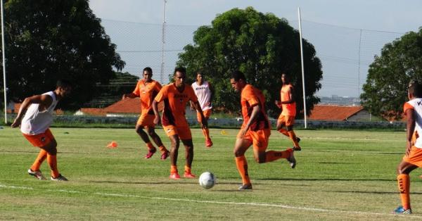 River-PI começa treinos com bola para Copa do Nordeste.(Imagem:Divulgação)
