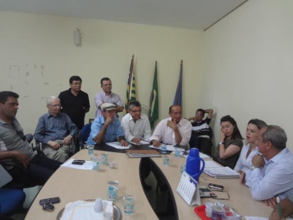 Segunda rodada de negociação de patrões e empregados em Floriano.(Imagem:FlorianoNews)