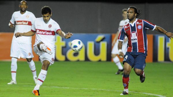 Bahia e Internacional ficaram apenas no empate no estádio de Pituaçu, em Salvador.(Imagem: Agência Estado)