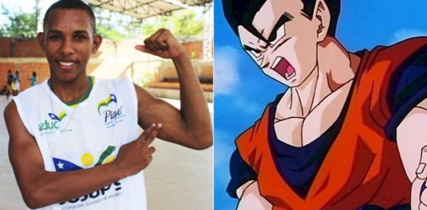 Euzébio e seu personagem ao lado, o Gohan.(Imagem:Josiel Martins)