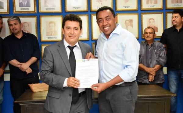 Vereador Miguel Vieira é empossado como novo secretário de Desenvolvimento e Assistência Social.(Imagem:Secom)