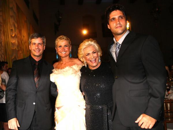 Victor, Xuxa, Hebe e Leo(Imagem:Divulgação)