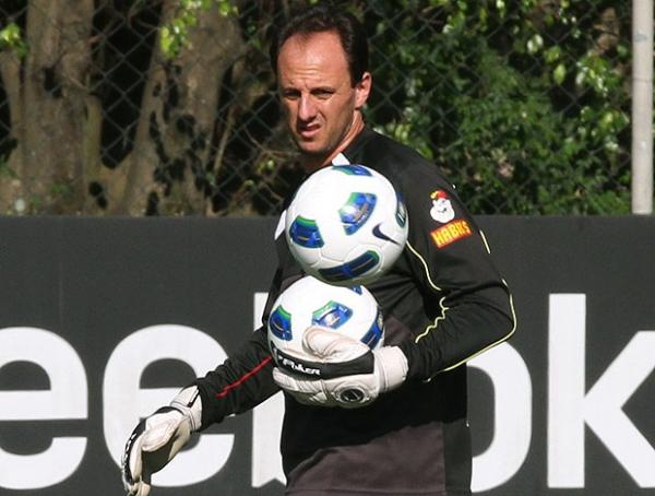 Rogério Ceni chega ao seu 23° torneio sul-americano nesta quarta.(Imagem: Luiz Pires / VIPCOMM)