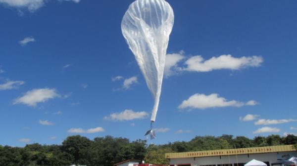  Balões sobrevoam estratosfera durante 100 dias.(Imagem:Catarina Costa/G1)