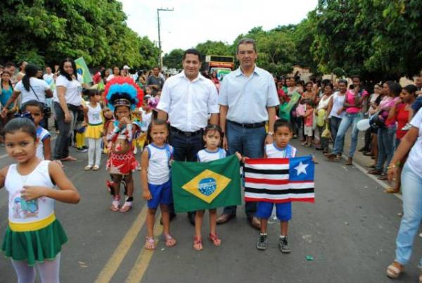 Emoção marca o resgate do desfile cívico de 7 de setembro em Barão de Grajaú.(Imagem:ASCOM)